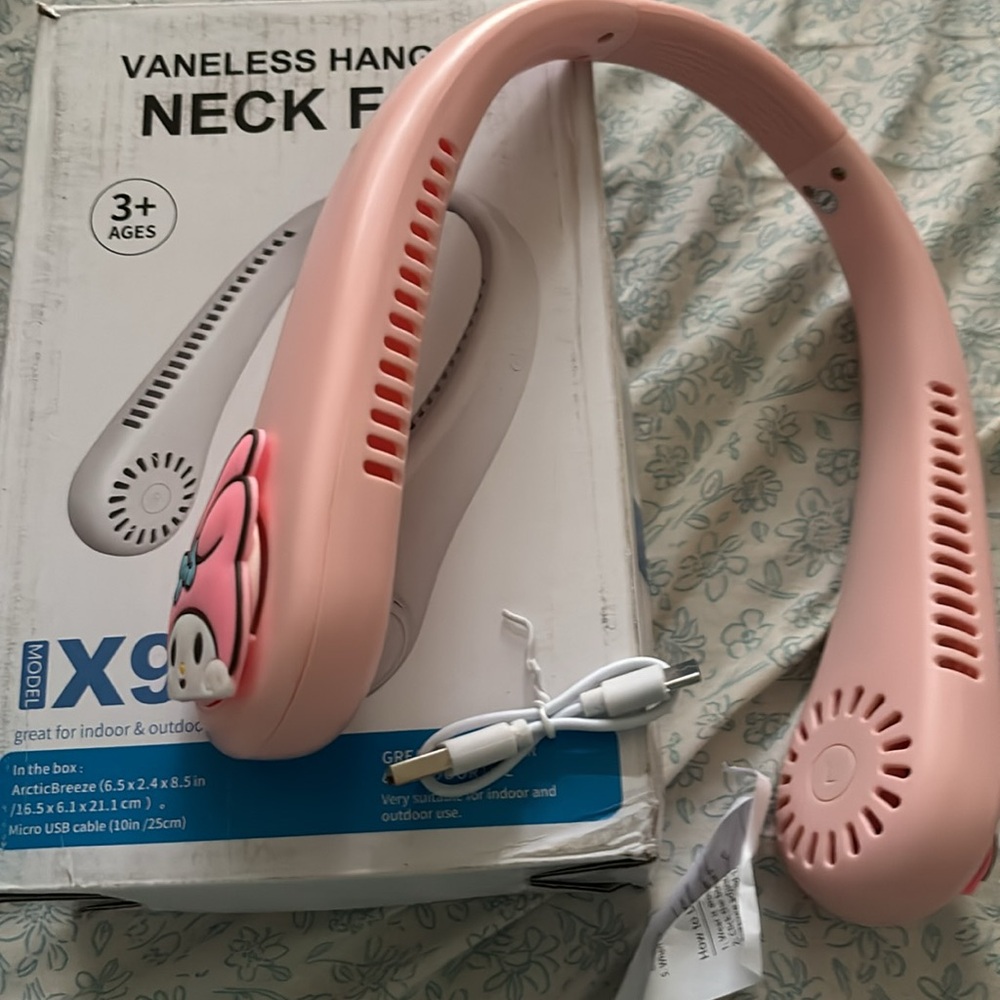 Neck fan - Picture 3 of 3